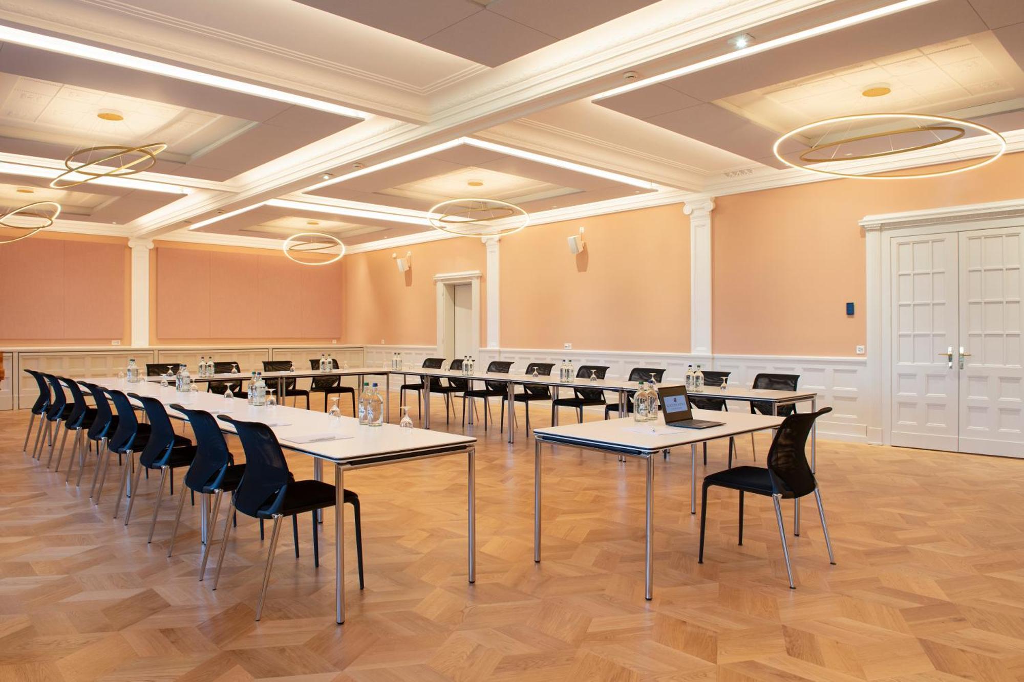 Hotel Schuetzen ריינפלדן מראה חיצוני תמונה
